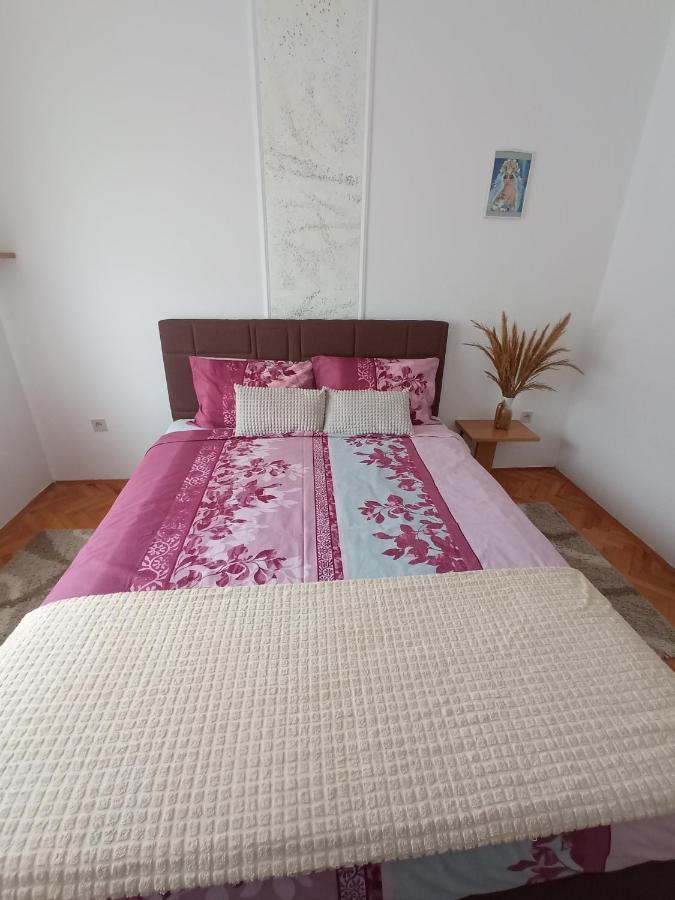Apartman Maja 트레빈예 외부 사진