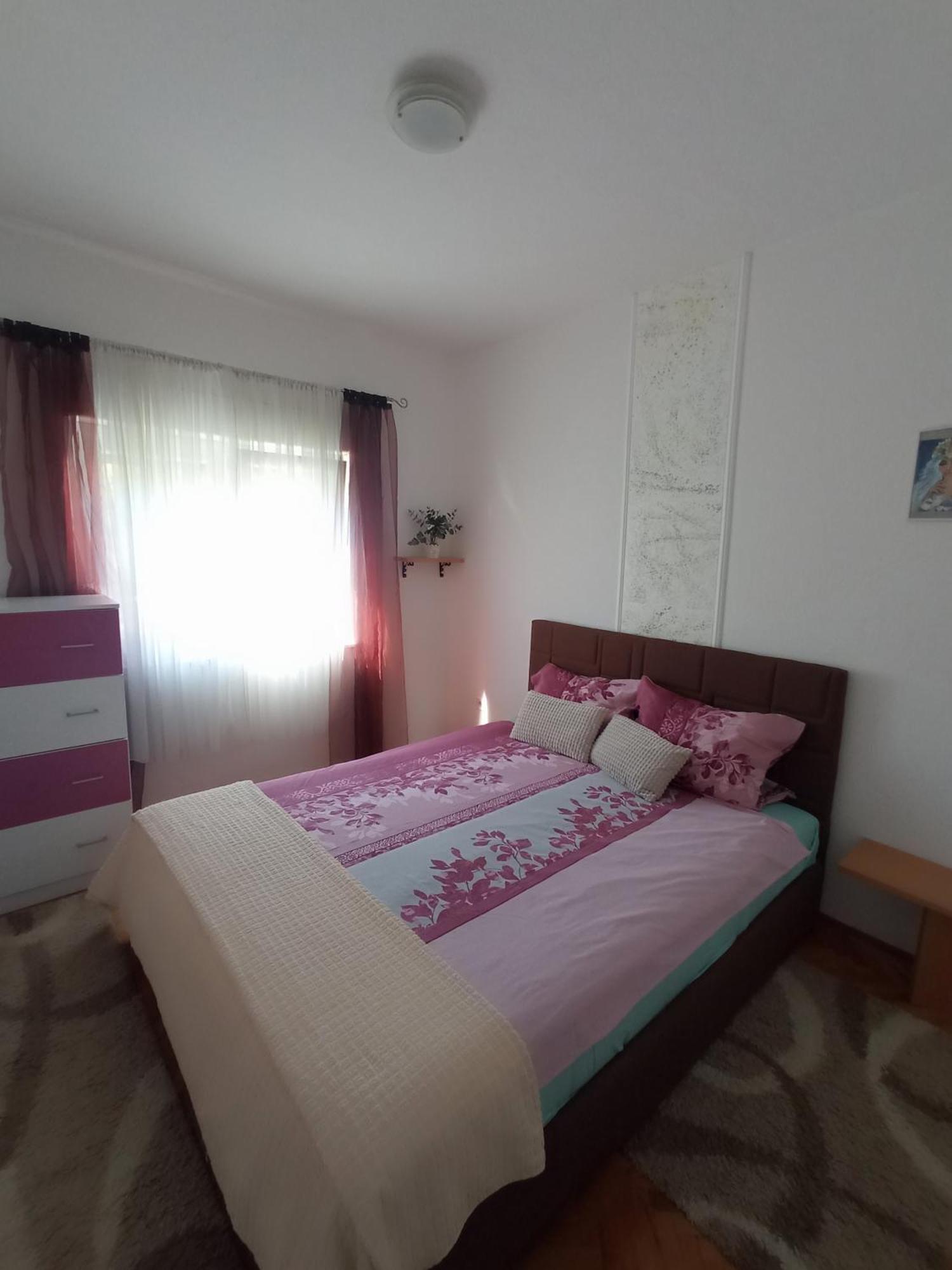 Apartman Maja 트레빈예 외부 사진