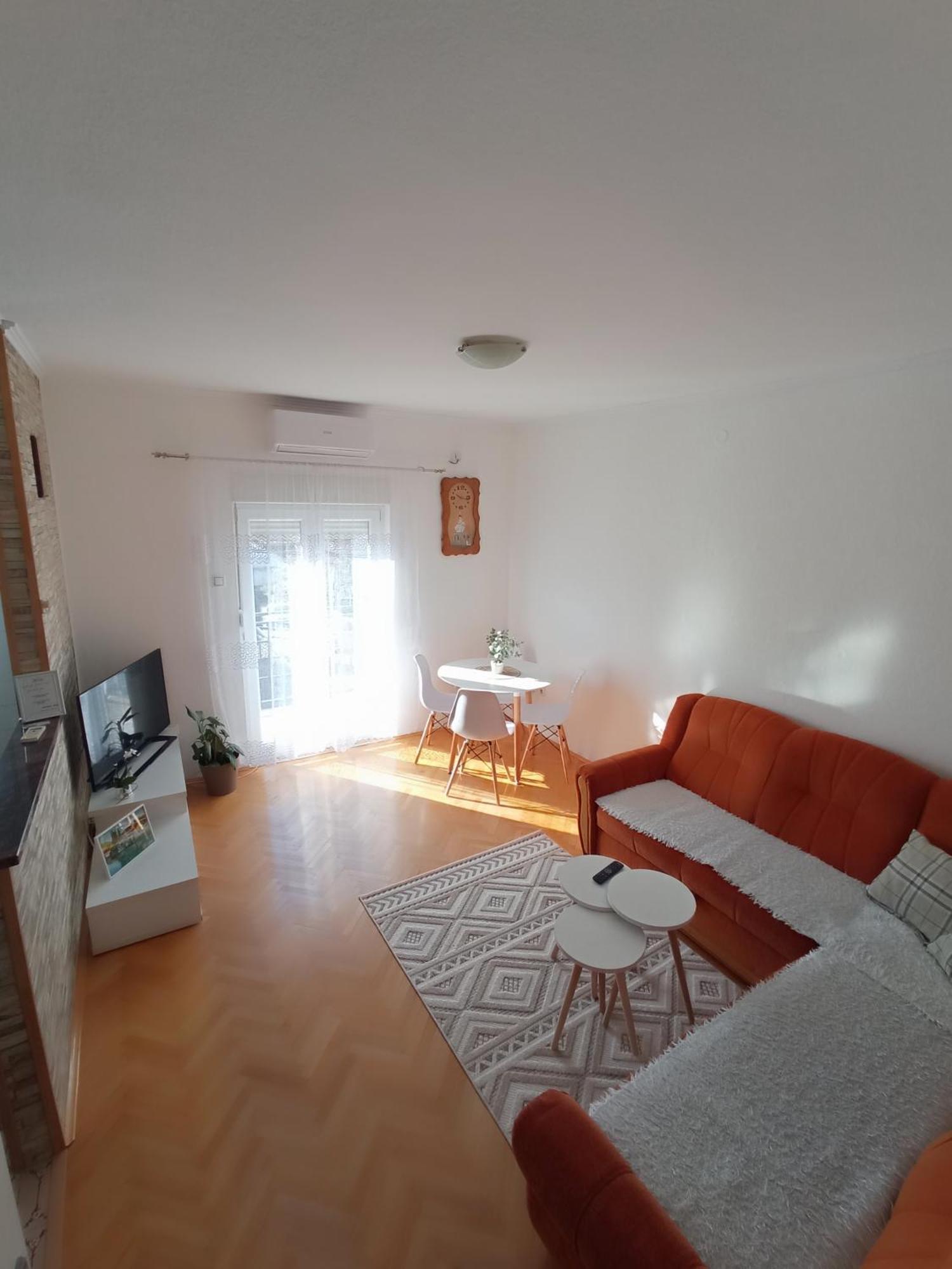 Apartman Maja 트레빈예 외부 사진